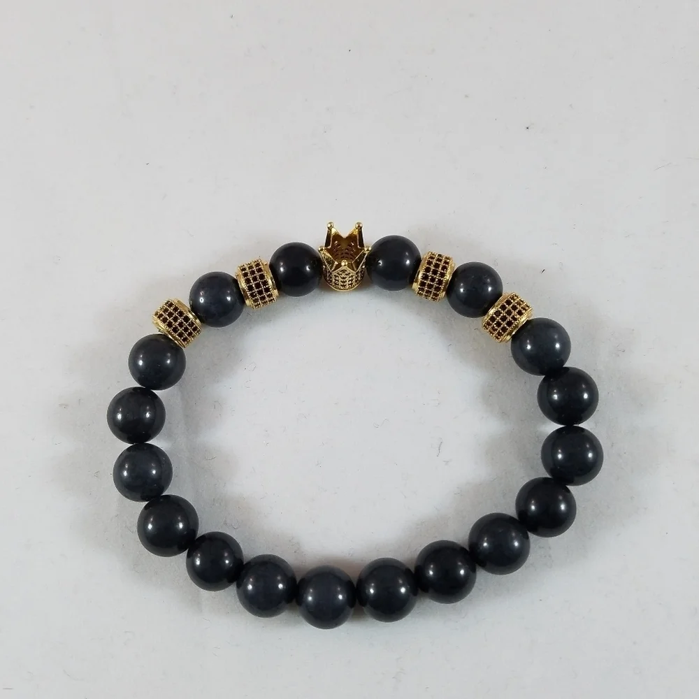 Hand Crafted Natural Stone Crown Stretch Bracelet 7.5” Gemstone Gray Charm